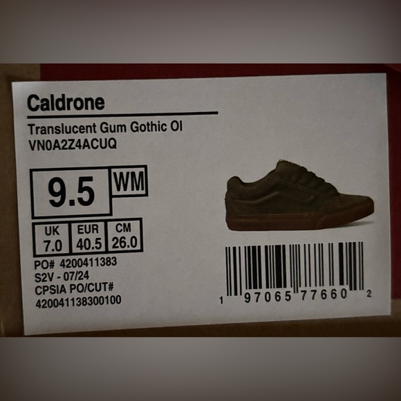 Vans Caldrone Suede Women’s Shoes - Picture 11 of 15